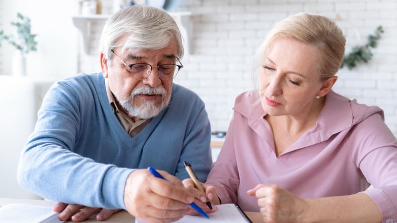 "je vais payer 3.000 euros de plus ça ne me choque pas", "allez chercher l'argent ailleurs!": des retraités très partagés sur les annonces fiscales de bayrou