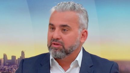 budget 2026 : "il y a les épouvantails pour faire peur aux moineaux, et il y a des chiffres de bayrou pour faire peur aux français", réagit alexis corbière, élu Écologiste et social en seine saint denis