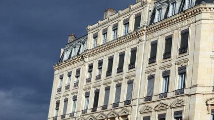 reportage. "c'est irrespirable et invivable" : à lyon, les canicules transforment des logements en bouilloires