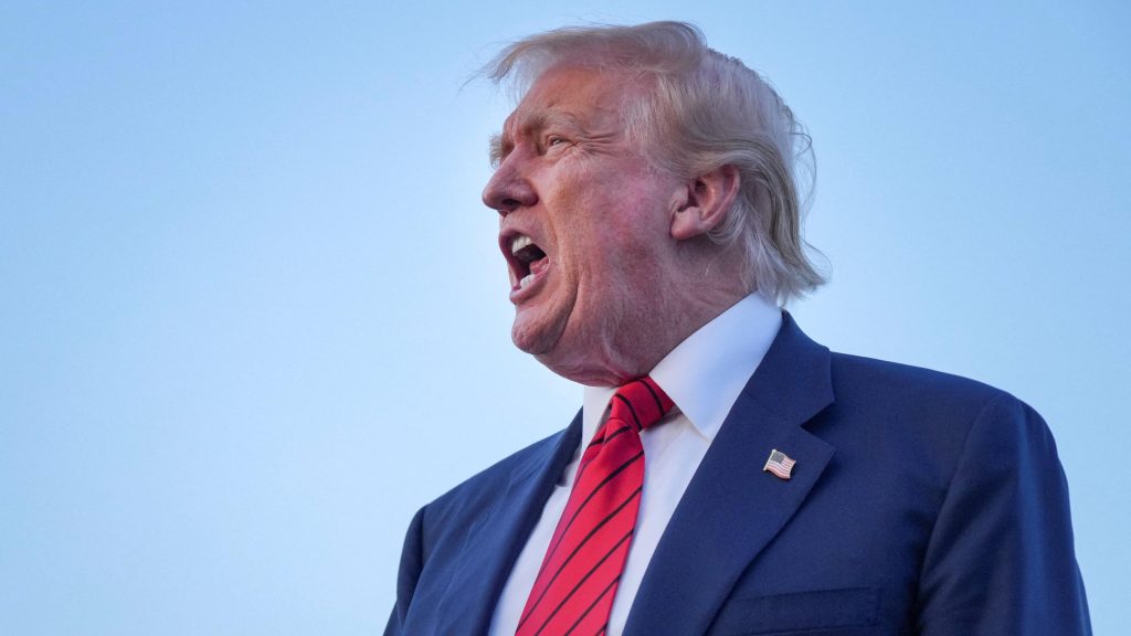 Éviction brutale au ministère du travail, démission à la fed… la reprise en main de donald trump met washington en ébullition
