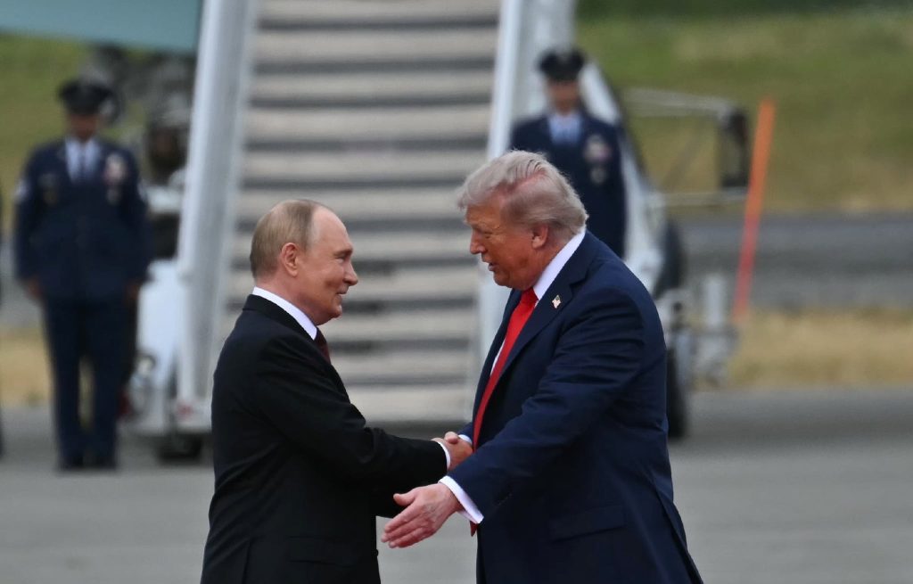 tatiana stanovaïa : vladimir poutine a engrangé une "victoire personnelle" en alaska