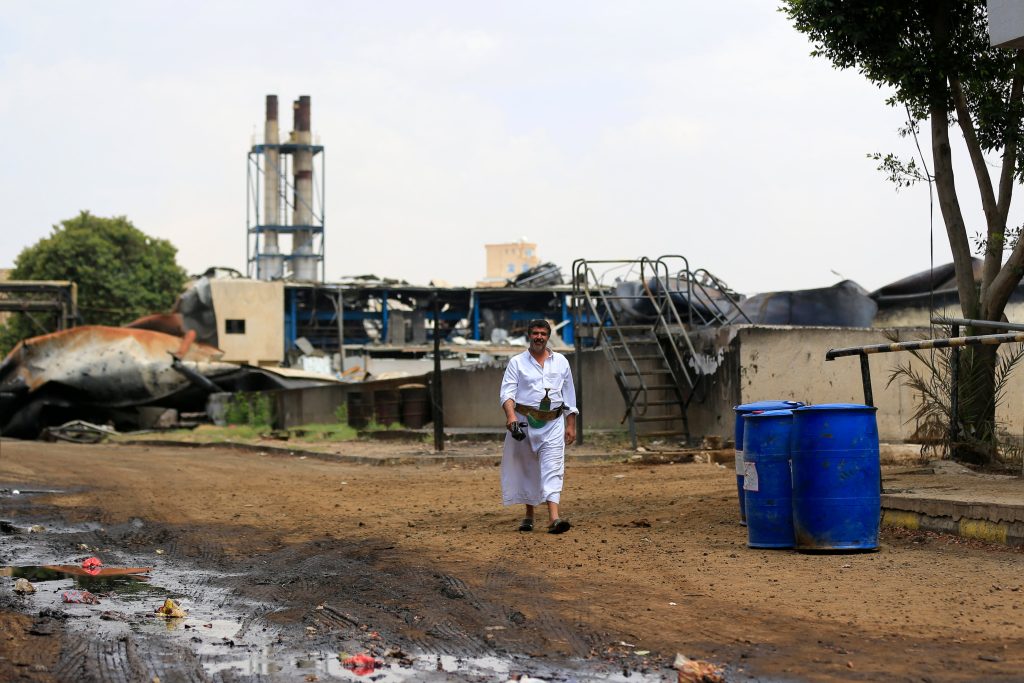 l'armée israélienne annonce avoir bombardé un "site énergétique" au yémen