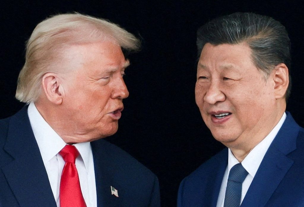 pierre haski : "ce voyage de donald trump en chine sera décisif pour les dix ans à venir..."
