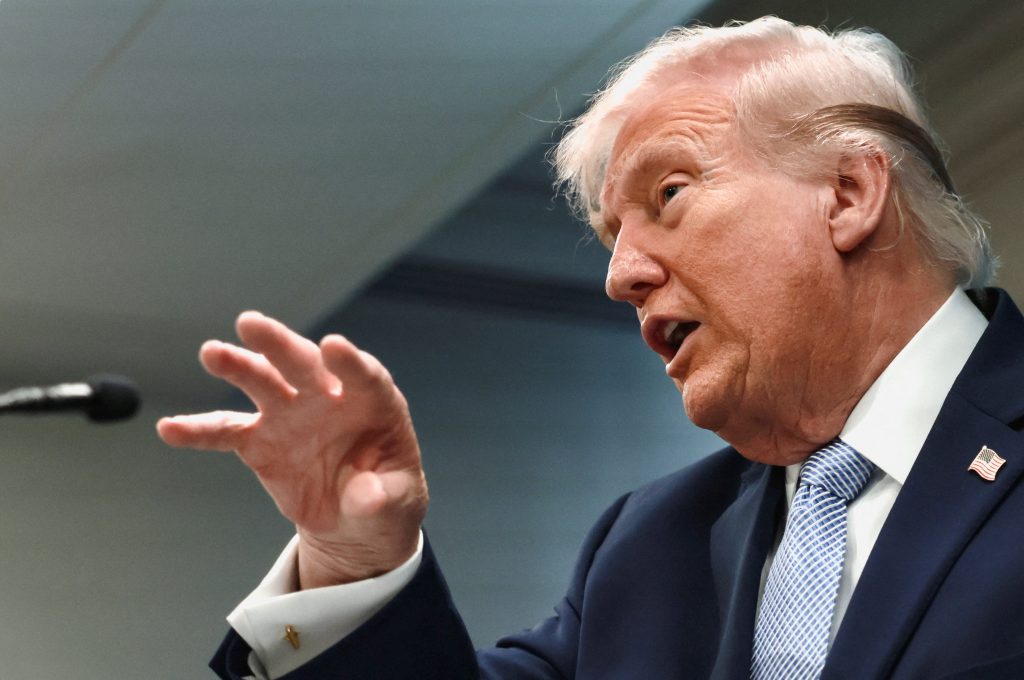 en direct. iran : donald trump n'"aime pas" la dernière proposition de téhéran