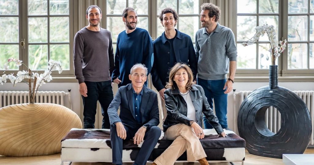 l’agence : les kretz ouvrent un flagship à paris et passent à la vitesse supérieure