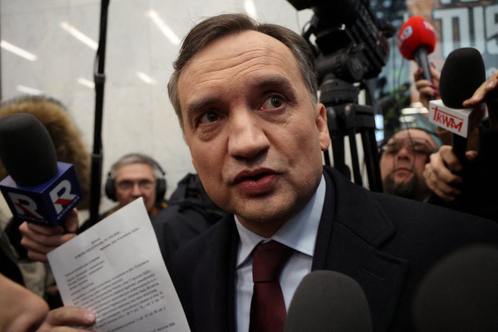 comment washington a facilité la fuite de l'ex ministre polonais ziobro aux etats unis