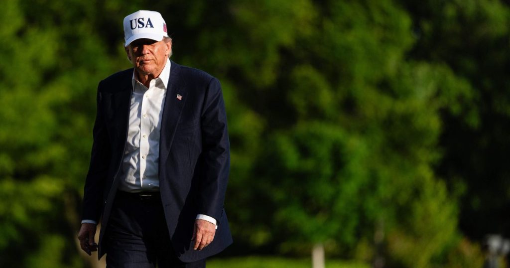 « je ne pense pas à la situation financière des américains » : la phrase choc de trump qui fait trembler les républicains avant les midterms
